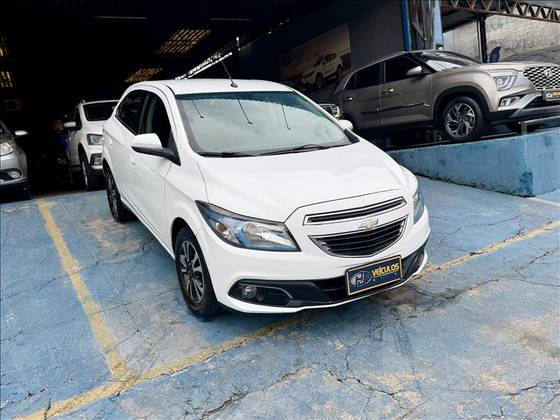 CHEVROLET ONIX 1.4 MPFI LTZ 8V FLEX 4P AUTOMÁTICO